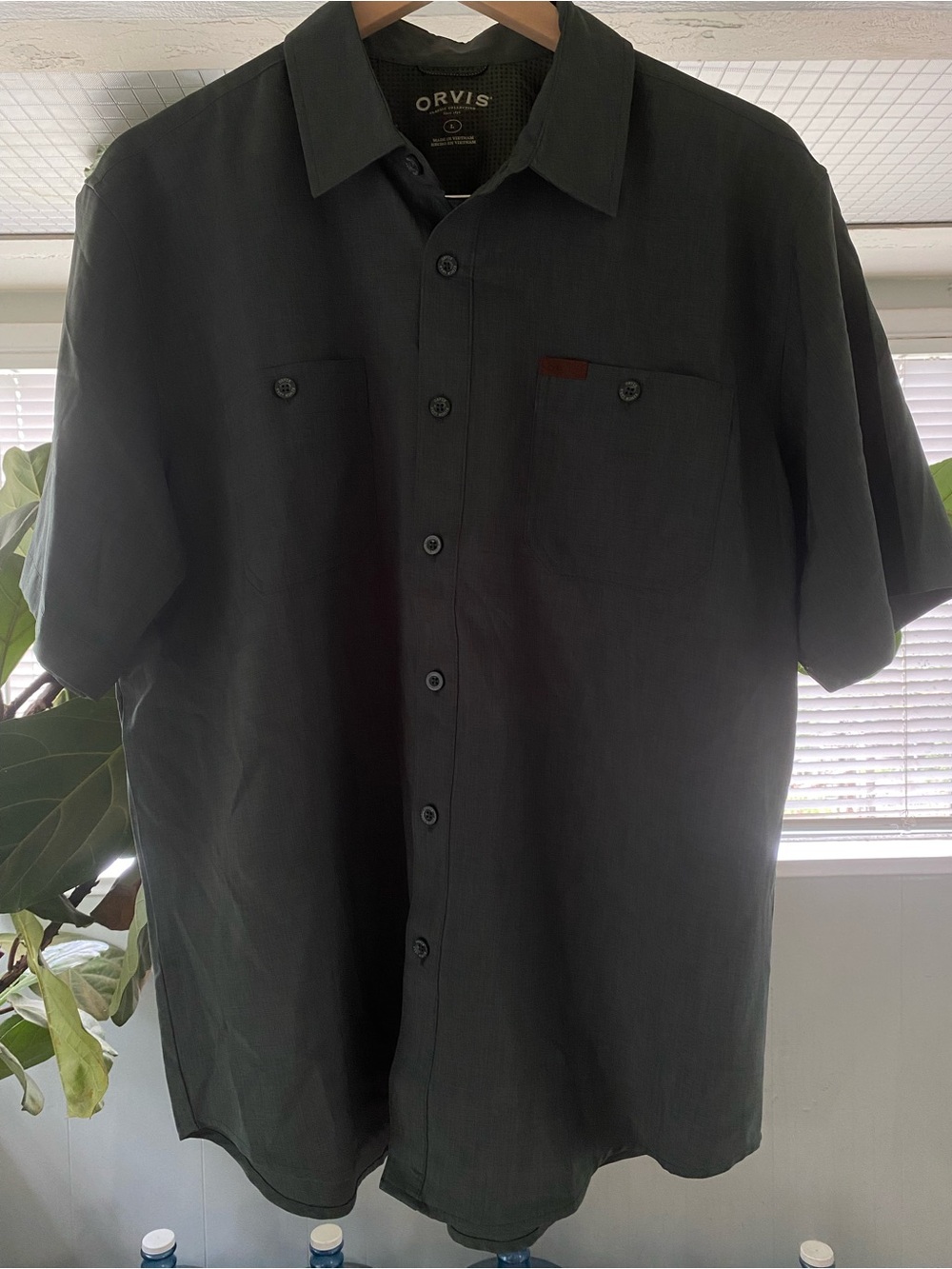 Orvis Men's Classic Collection Short-Sleeve Button-Down Shirt Size L Dark Green